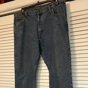 Wrangler Men's Denim Jeans in Classic Blue